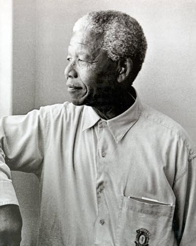 Mandela: An Illustrated Autobiography - Click to Buy