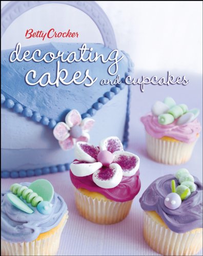 Betty Crocker Decorating Cakes and Cupcakes (Betty Crocker Cooking) - Click to Buy