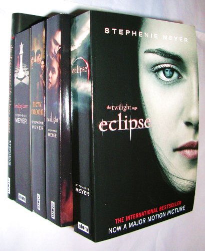 Twilight Saga Collection, 5 Book set: Twilight, New Moon, Eclipse (film tie i... - Click to Buy