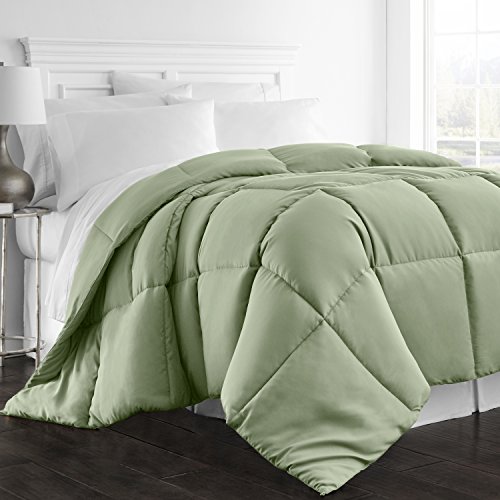 Beckham Hotel Collection 1300 Serie – Ganzjahresdecke – luxuriöse Gänsedaunen-Alternative – hypoallergen – Full/Queen – Salbei - Click to Buy