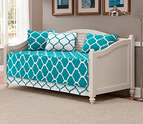Mk Home 5pc Daybed Set Quilted Bedspread Coverlet New (Geometric Contemporary Pattern Turquoise/White)