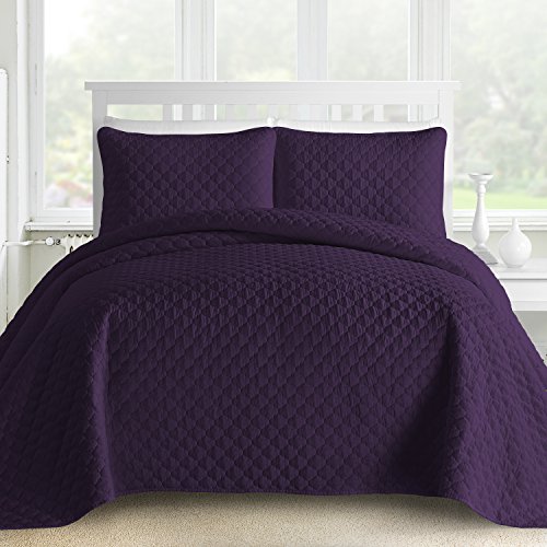 Comfy Bedding Oversized and Prewashed Lantern Ogee Quilted, Polyester Blend, Plum, King/Lime King - Click to Buy